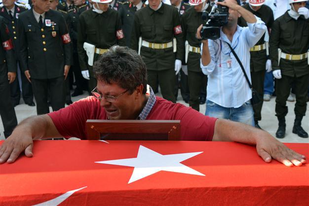 Σοκ στην Τουρκία: 80.000 όπλα μοίρασε το PKK για πόλεμο μέσα στις πόλεις – Ναρκοθέτησε ολόκληρες περιοχές (vid)